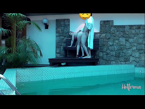 ❤️ Boss hovuza qulluqçu dəvət edir, lakin isti müqavimət göstərə bilmədi ️❌ Super seks az.libporno.ru ☑